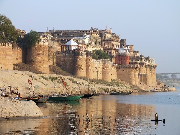 Chunar fort image