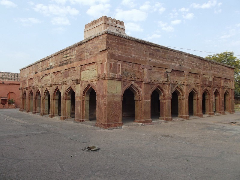 chunar ka kila 1 Chunar fort history and Mystery : चन्द्रकांता से प्रसिद्ध चुनार का किला