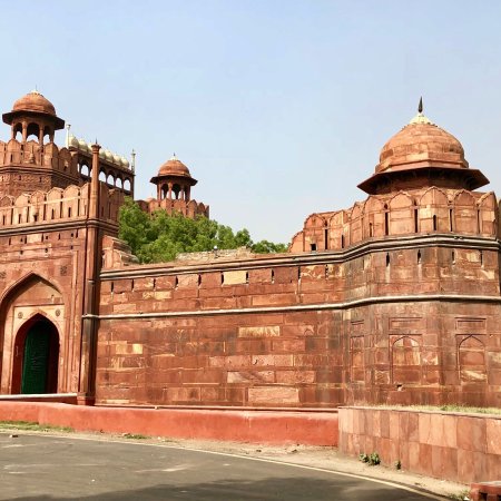 delhi gate photo लाल किला के छुपे हुए रहस्य: इतिहास की अद्भुत झलक